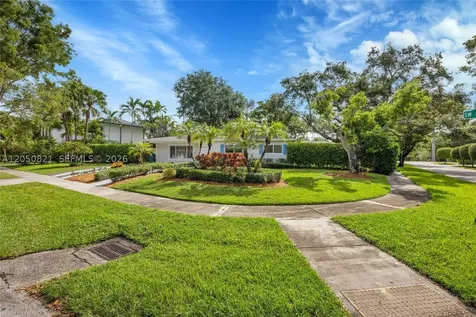8141 SW 62nd Court Miami FL 33143