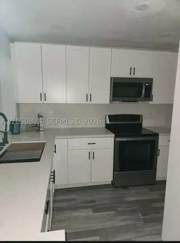 8000 Fairview Drive Tamarac FL 33321
