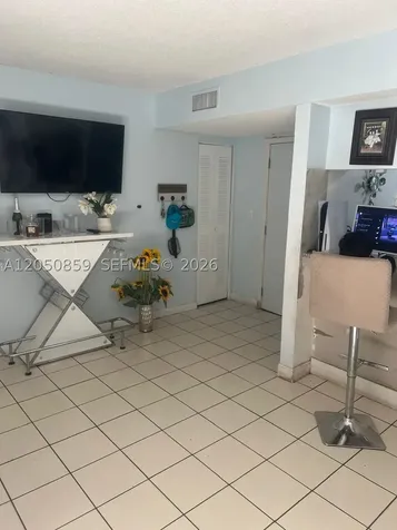 590 NW 114th Avenue Sweetwater FL 33172