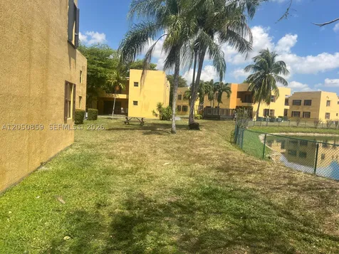 590 NW 114th Avenue Sweetwater FL 33172