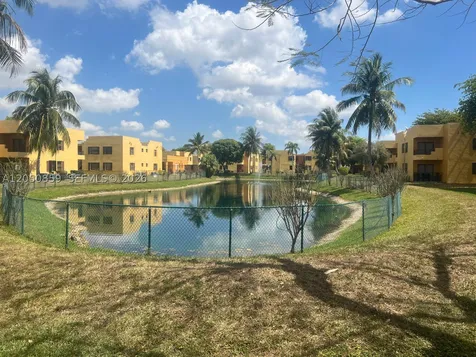590 NW 114th Avenue Sweetwater FL 33172