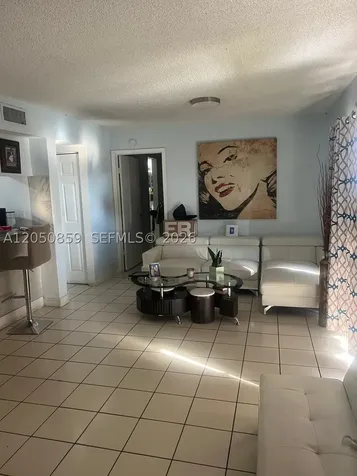 590 NW 114th Avenue Sweetwater FL 33172