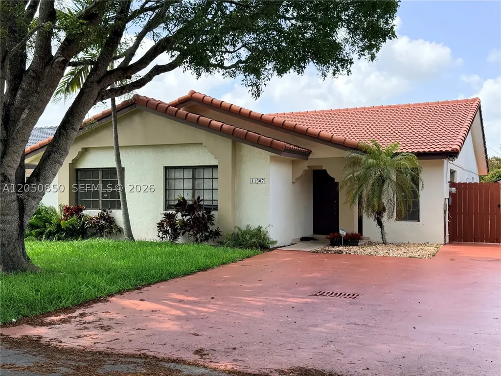 11307 SW 74th Terrace Miami FL 33173
