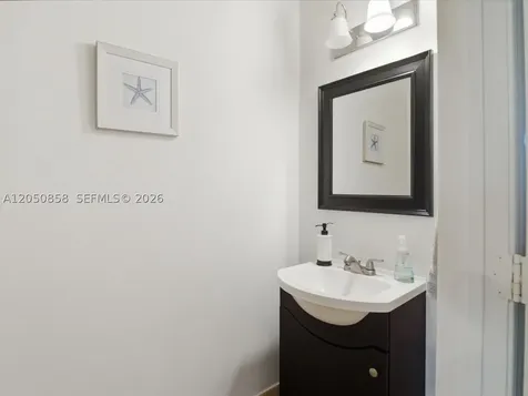 21 Simonton Circle Weston FL 33326
