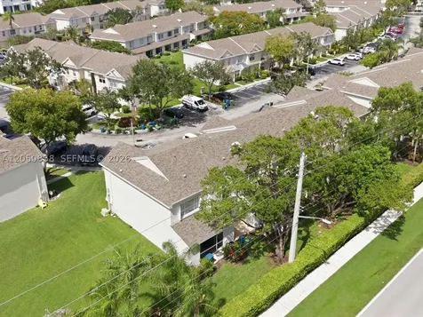 21 Simonton Circle Weston FL 33326