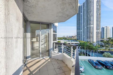 3530 Mystic Pointe Drive Aventura FL 33180