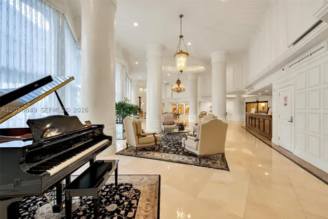 3530 Mystic Pointe Drive Aventura FL 33180