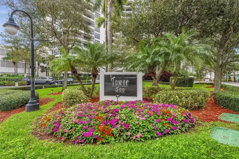 3530 Mystic Pointe Drive Aventura FL 33180