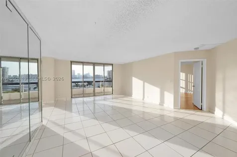 3530 Mystic Pointe Drive Aventura FL 33180