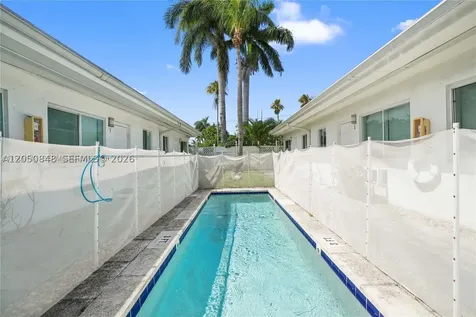 932 Moffett Street Hallandale Beach FL 33009