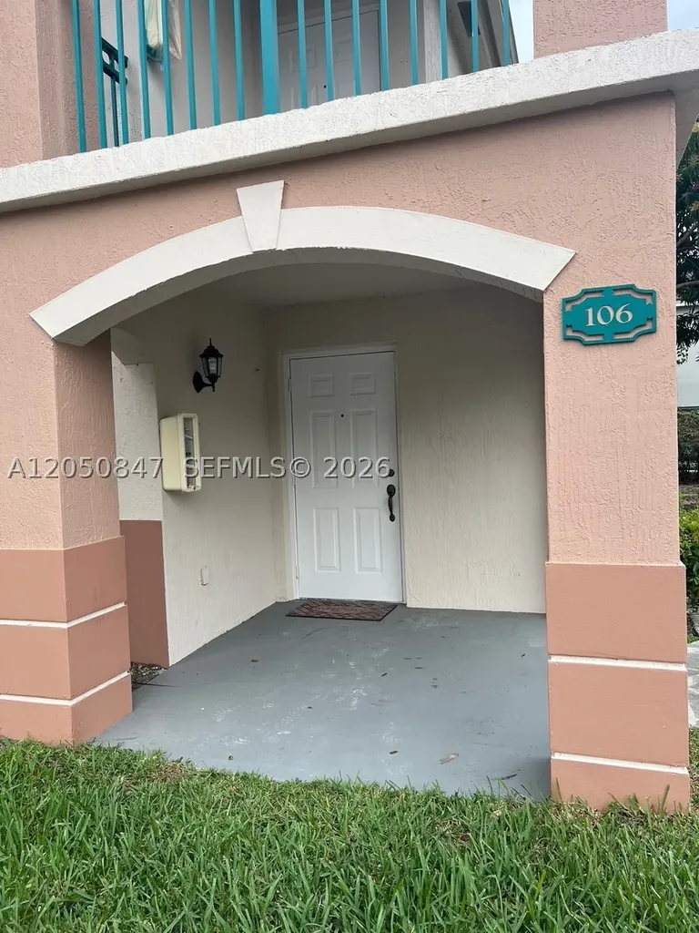 2911 SE 13th Road Homestead FL 33035