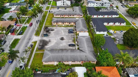 1915 NW 28th Street Miami FL 33142