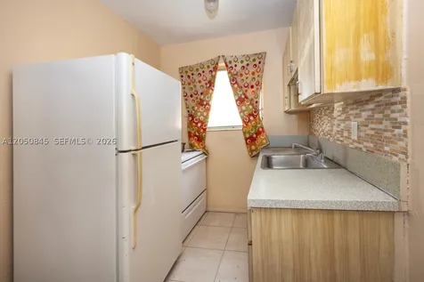 1915 NW 28th Street Miami FL 33142