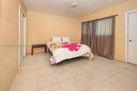 1915 NW 28th Street Miami FL 33142