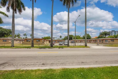 1915 NW 28th Street Miami FL 33142
