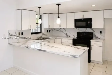 5373 W 24th Court Hialeah FL 33016