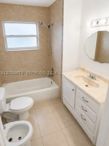5373 W 24th Court Hialeah FL 33016