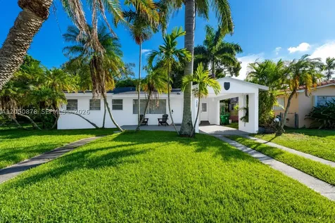 230 NE 2nd Place Dania Beach FL 33004