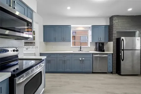 230 NE 2nd Place Dania Beach FL 33004