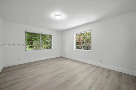 230 NE 2nd Place Dania Beach FL 33004