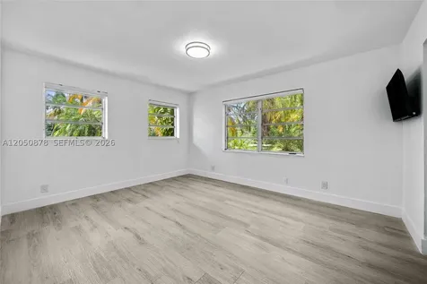 230 NE 2nd Place Dania Beach FL 33004