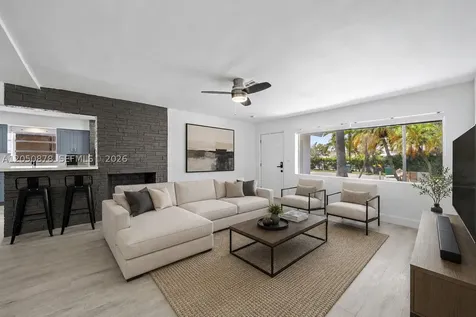 230 NE 2nd Place Dania Beach FL 33004