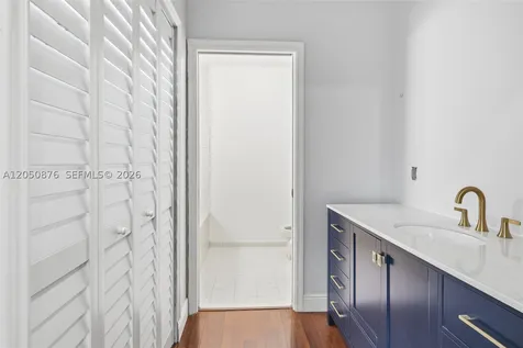 15633 SW 61st Terrace Miami FL 33193