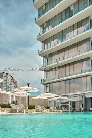 300 Biscayne Blvd Way Miami FL 33131