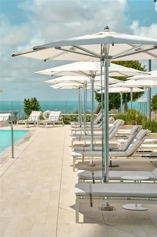 300 Biscayne Blvd Way Miami FL 33131
