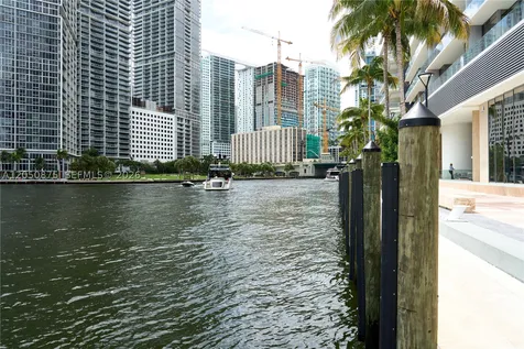300 Biscayne Blvd Way Miami FL 33131