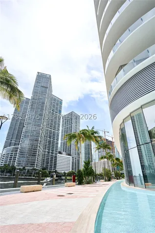 300 Biscayne Blvd Way Miami FL 33131