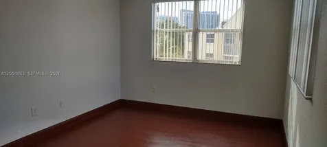 8215 Lake Drive Doral FL 33166