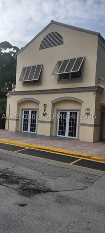 8215 Lake Drive Doral FL 33166