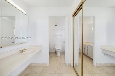 6039 Collins Avenue Miami Beach FL 33140