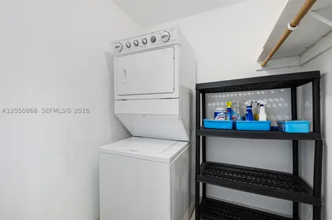 6039 Collins Avenue Miami Beach FL 33140