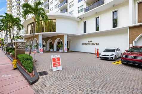 6039 Collins Avenue Miami Beach FL 33140