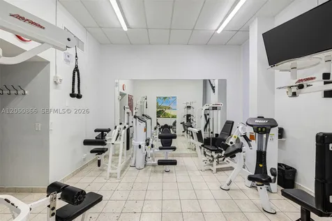 6039 Collins Avenue Miami Beach FL 33140