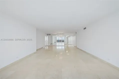 6039 Collins Avenue Miami Beach FL 33140