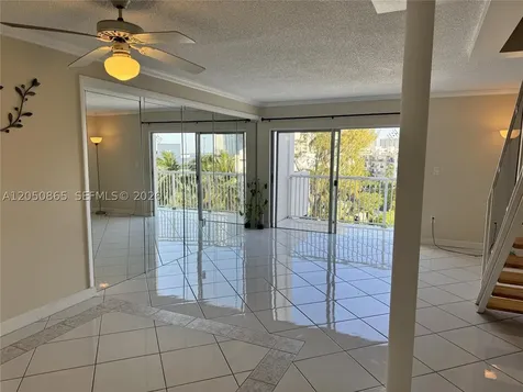 17800 Atlantic Boulevard Sunny Isles Beach FL 33160