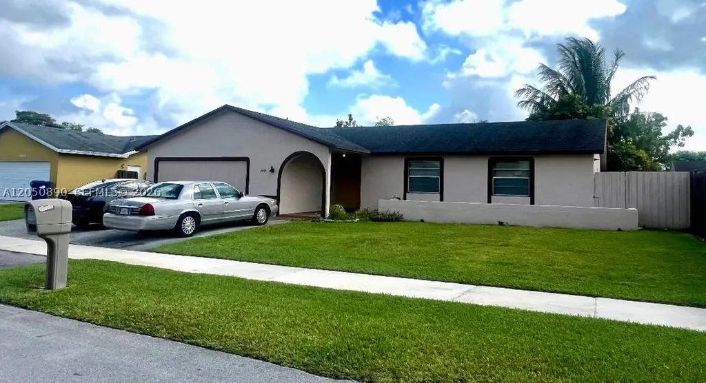 25935 SW 123rd Avenue Homestead FL 33032