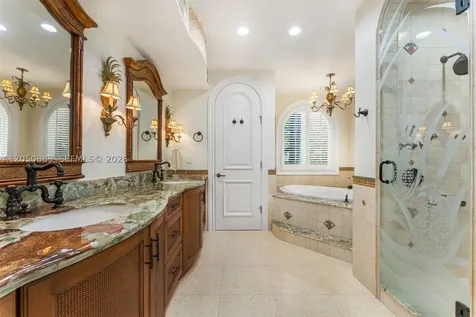75090 Overseas Highway Islamorada FL 33036