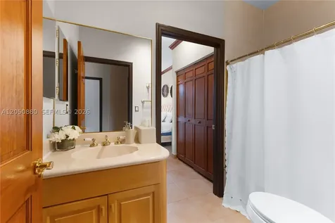 21399 Marina Cove Circle Aventura FL 33180