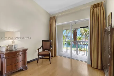 21399 Marina Cove Circle Aventura FL 33180