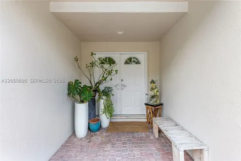 21399 Marina Cove Circle Aventura FL 33180
