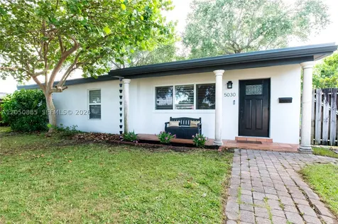 5030 SW 113th Court Miami FL 33165