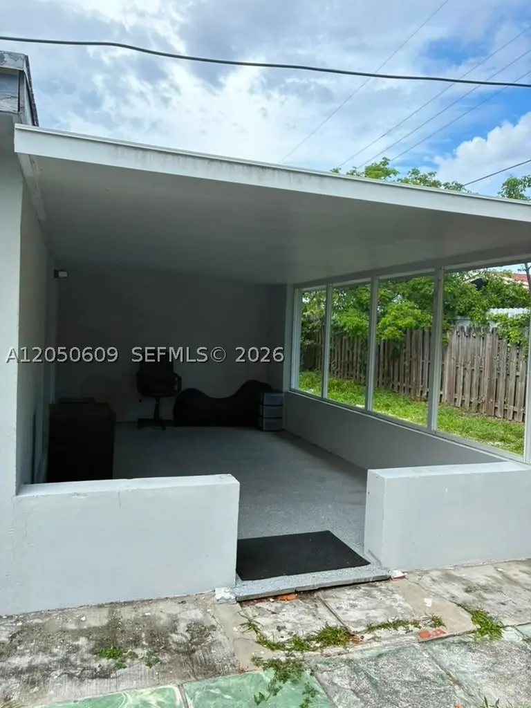 3700 NE 13th Terrace Pompano Beach FL 33064