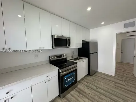 885 SW 29th Avenue Miami FL 33135