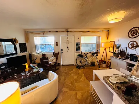 520 NE 38th Street Miami FL 33137