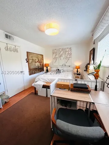 520 NE 38th Street Miami FL 33137