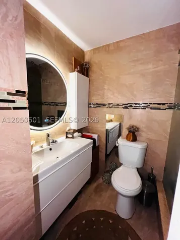 520 NE 38th Street Miami FL 33137